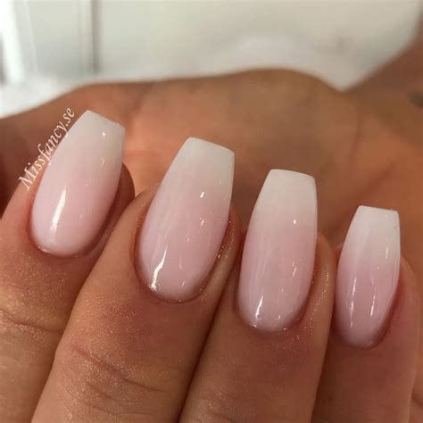 nude french tip nails